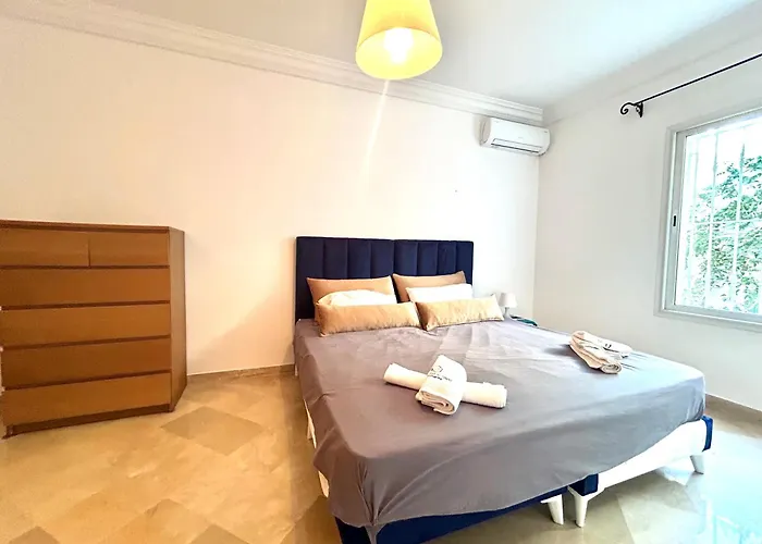 Elegant Town House In La Marsa Plage