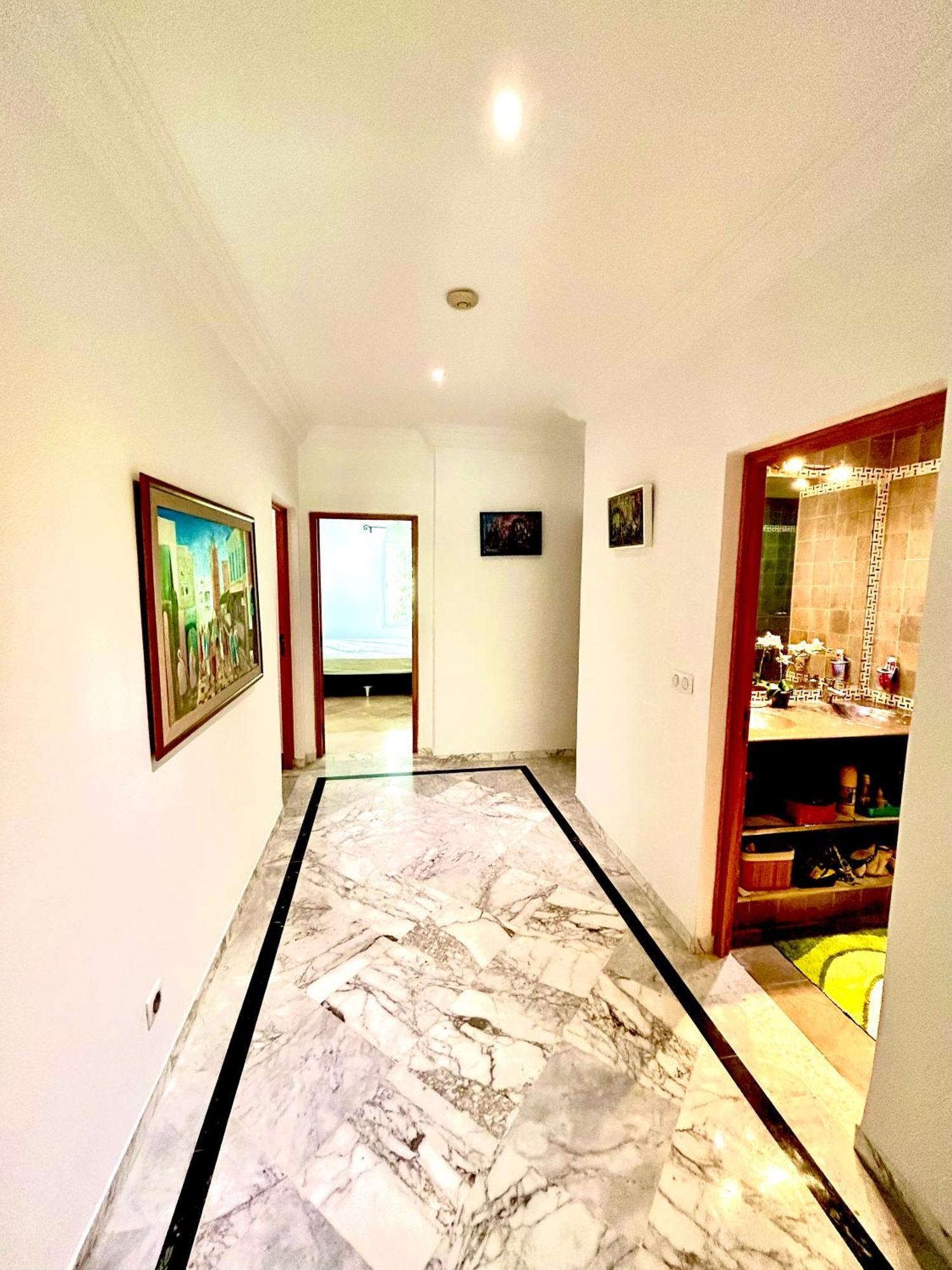 Elegant Town House In Holiday home