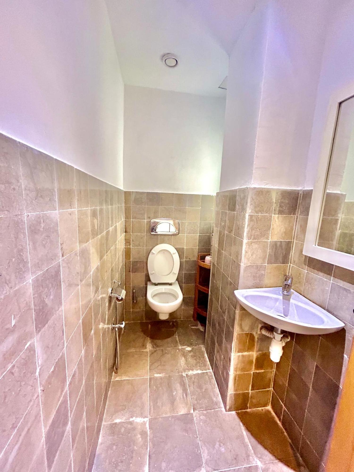 Holiday home Elegant Town House In