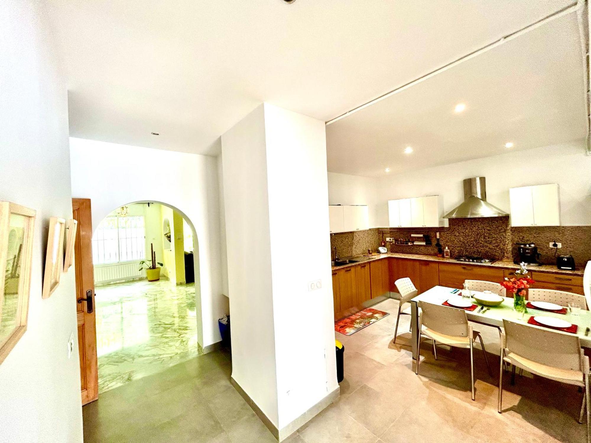 Elegant Town House In Holiday home