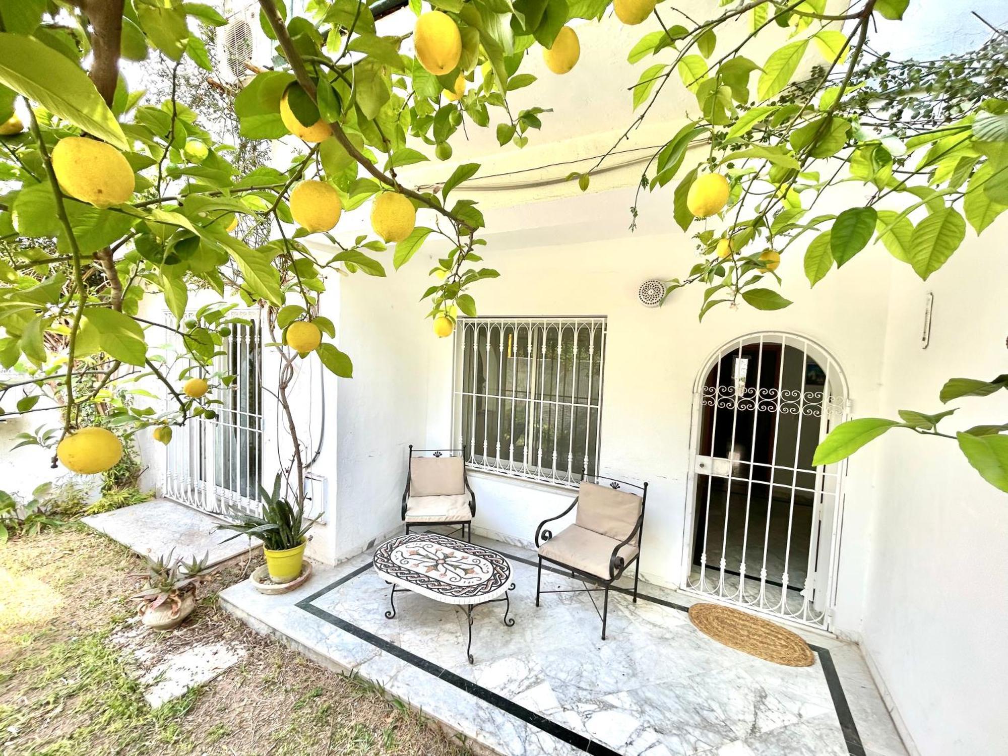 Elegant Town House In La Marsa